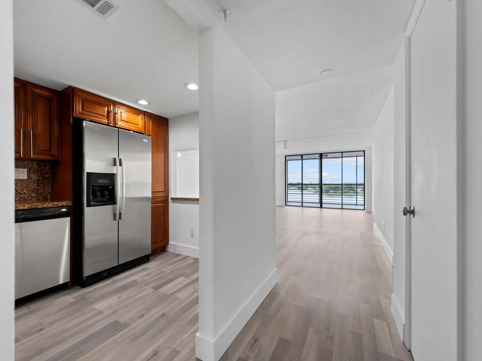 20840 San Simeon Way, #706