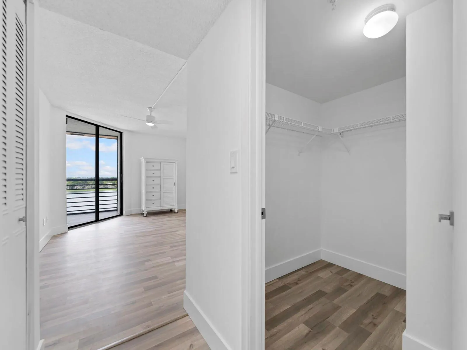 20840 San Simeon Way, #706