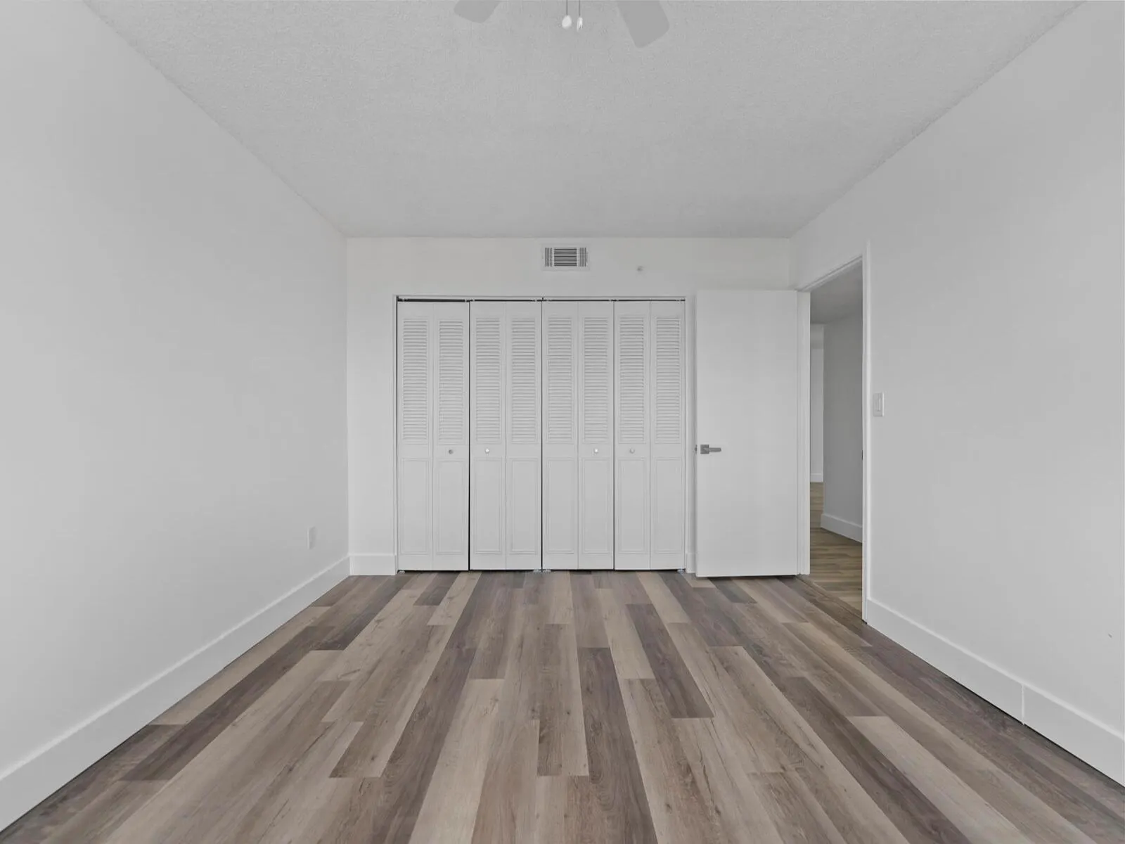 20840 San Simeon Way, #706