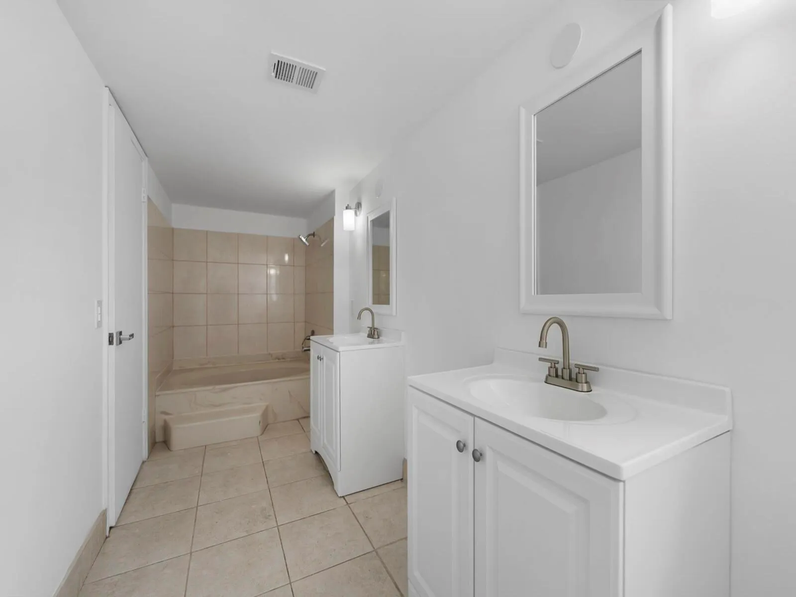 20840 San Simeon Way, #706