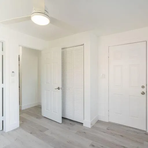49 NE 6th Court