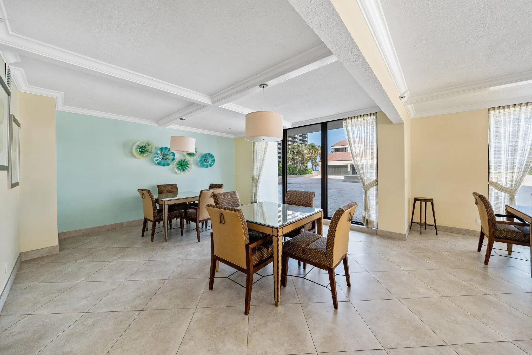 4000 N Ocean Drive, #703