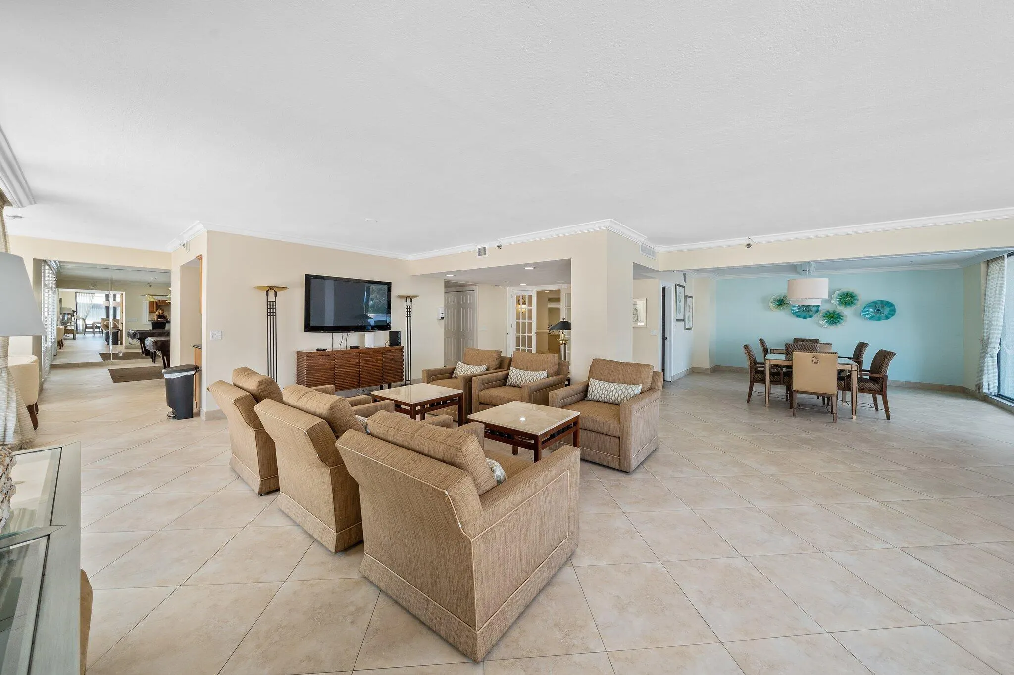 4000 N Ocean Drive, #703