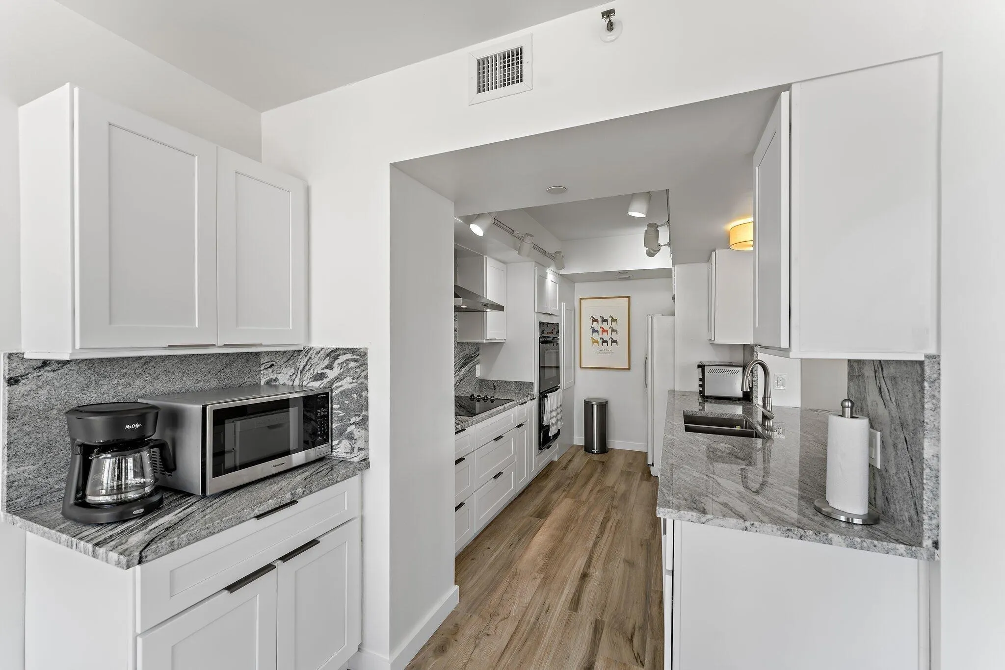 4000 N Ocean Drive, #703