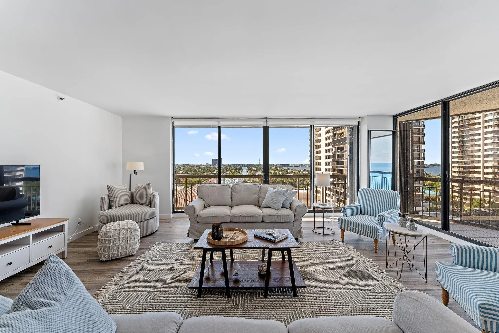 4000 N Ocean Drive, #703