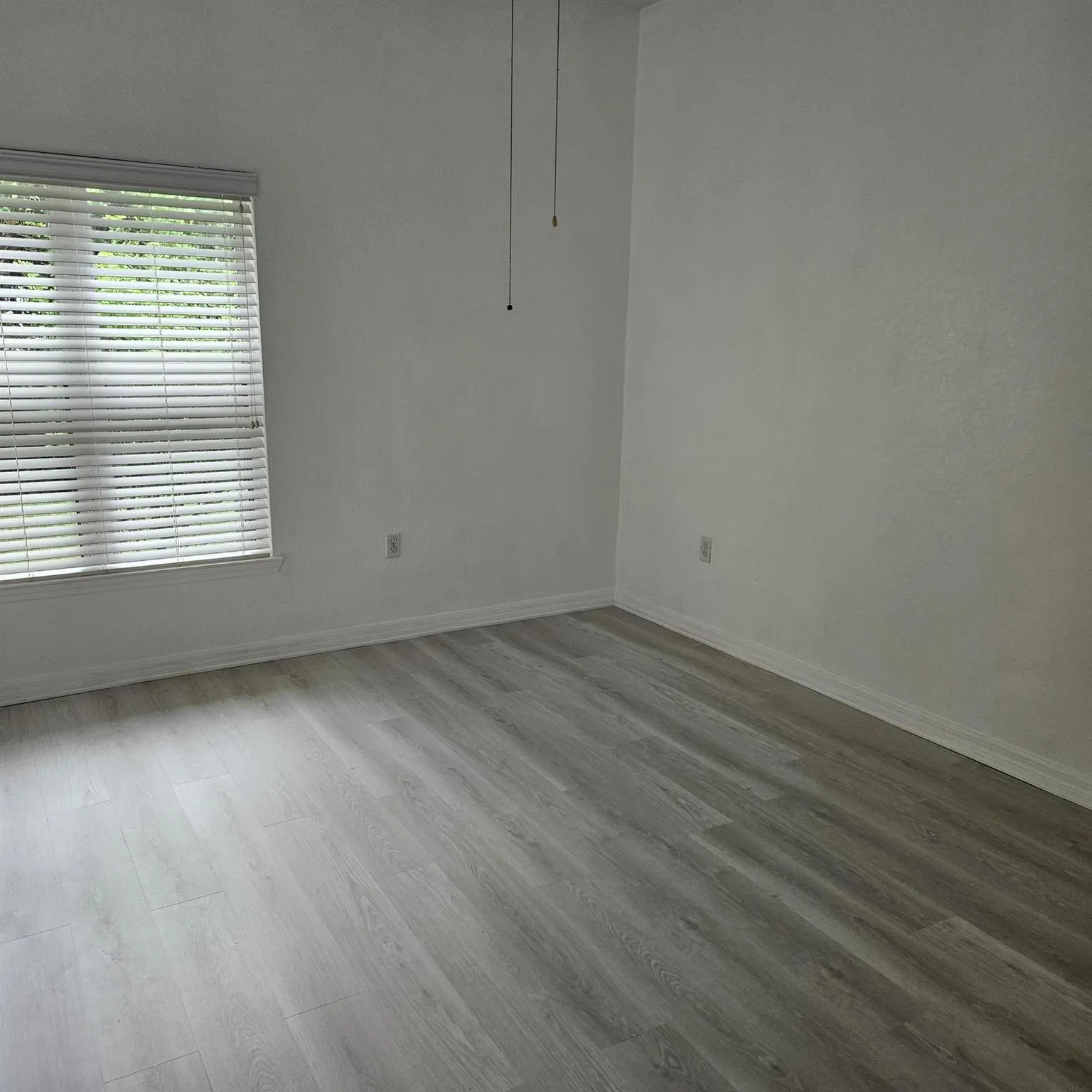 1859 S Dovetail Drive, #1