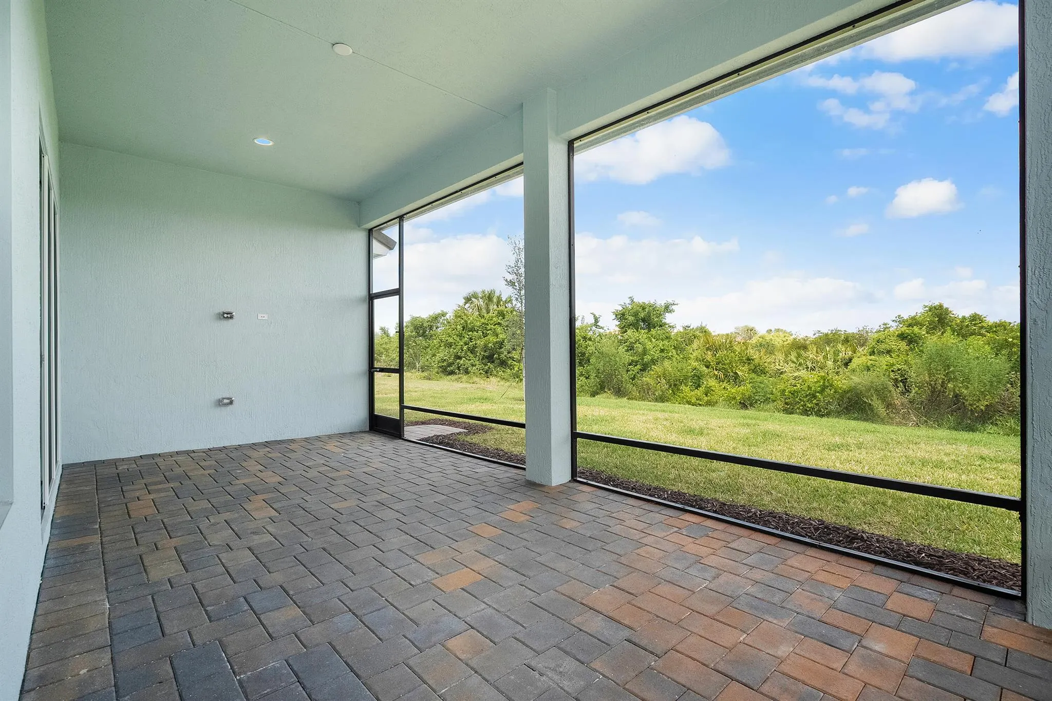 12507 SW Sunrise Lake Terrace