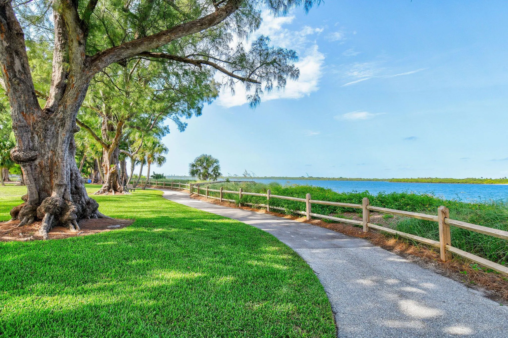 400 Northlake Drive