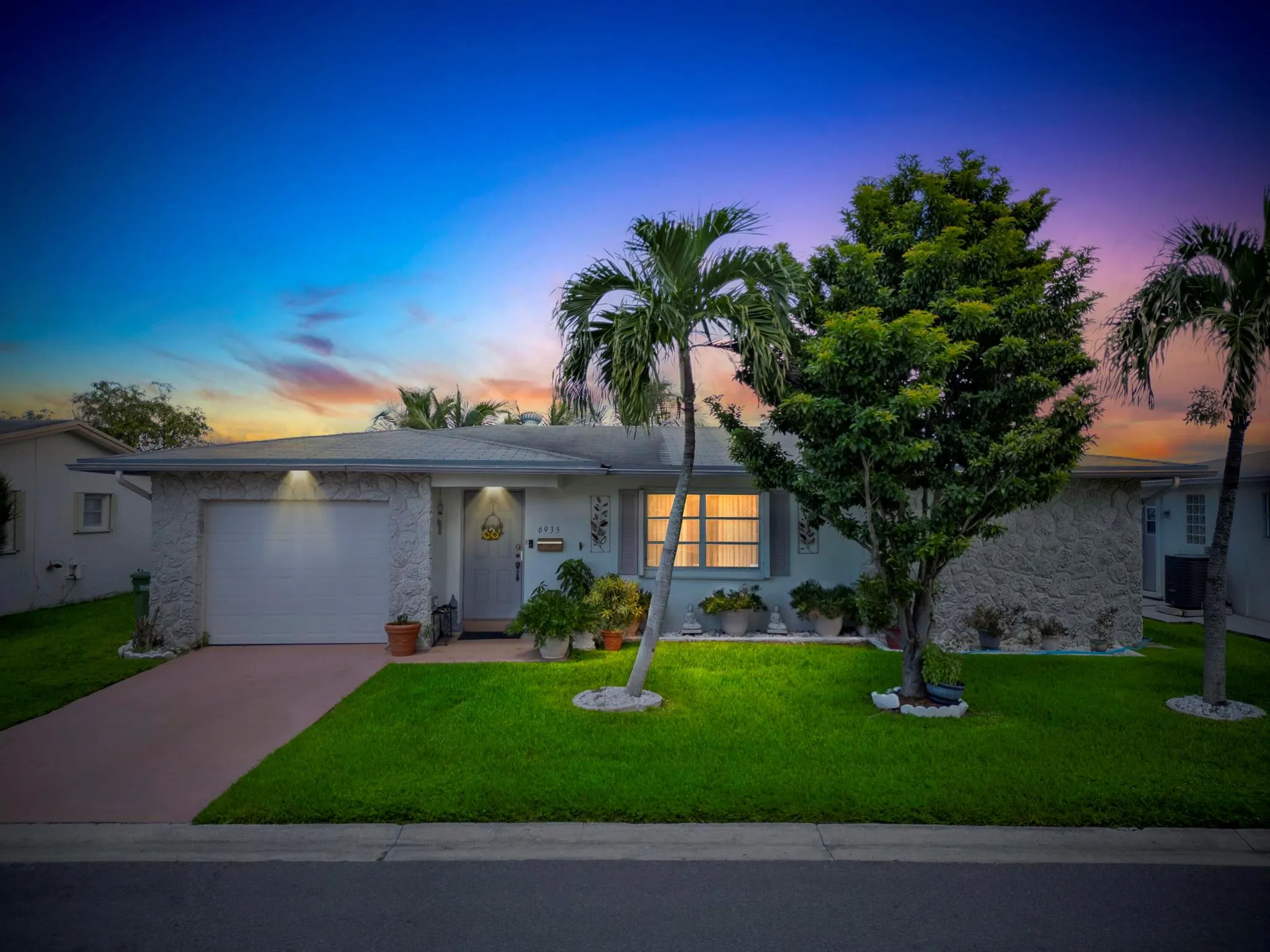 6935 NW 15th Street