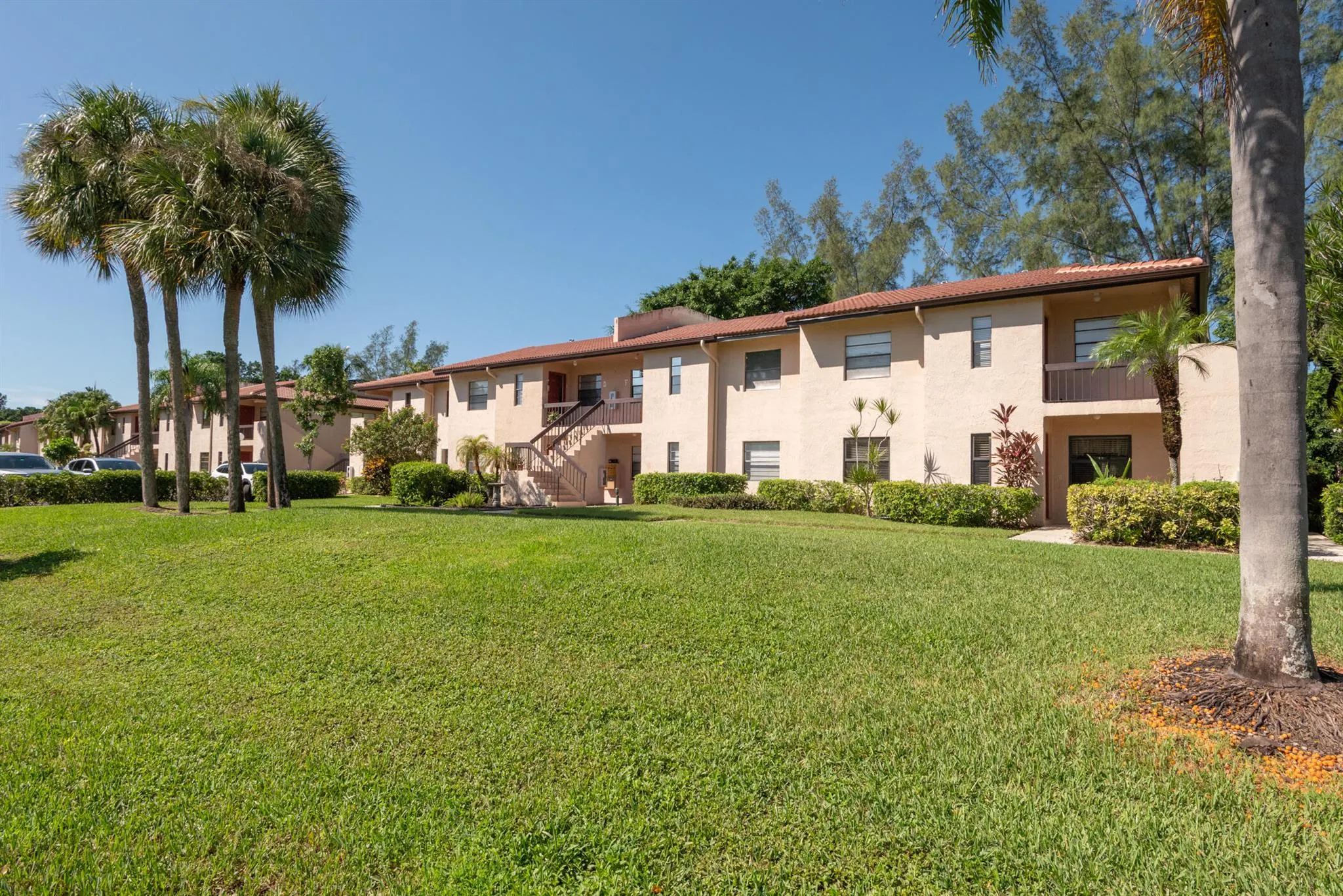9282 Vista Del Lago, #D