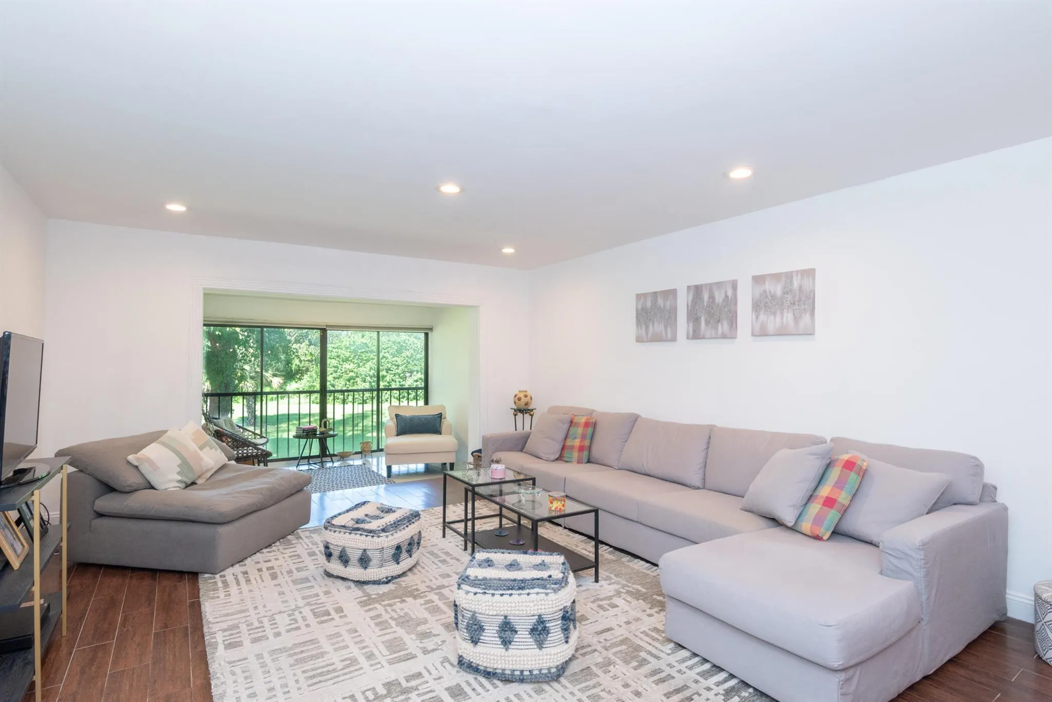 9282 Vista Del Lago, #D