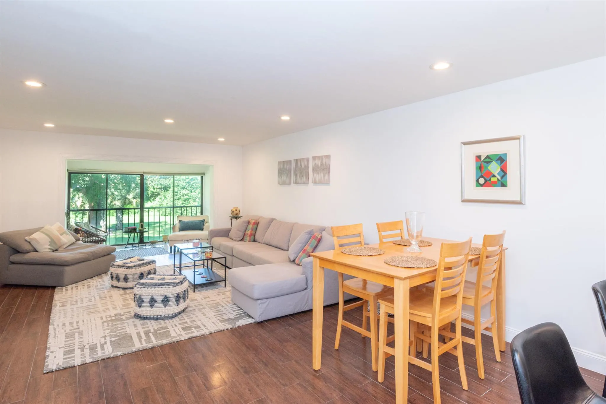 9282 Vista Del Lago, #D