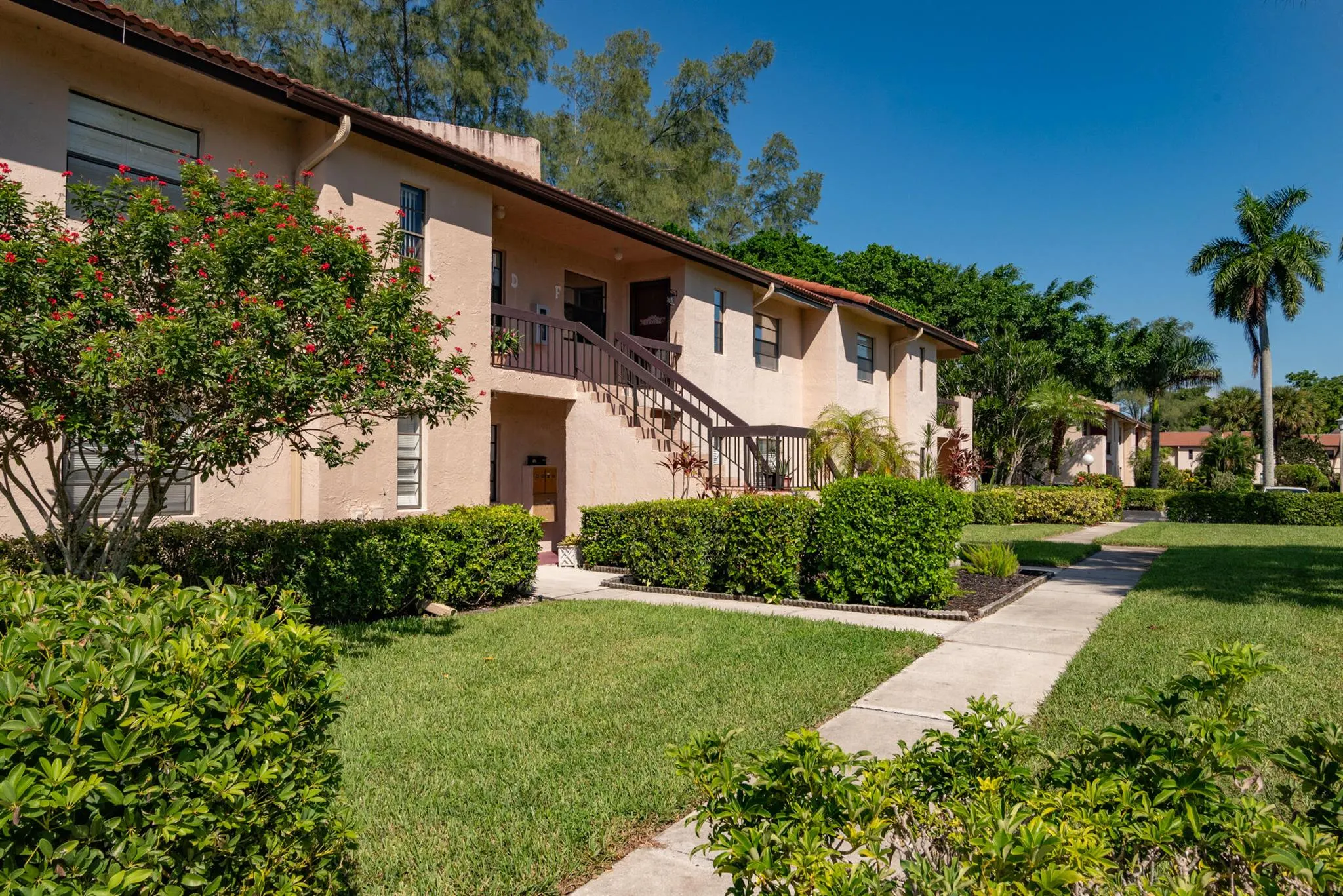 9282 Vista Del Lago, #D