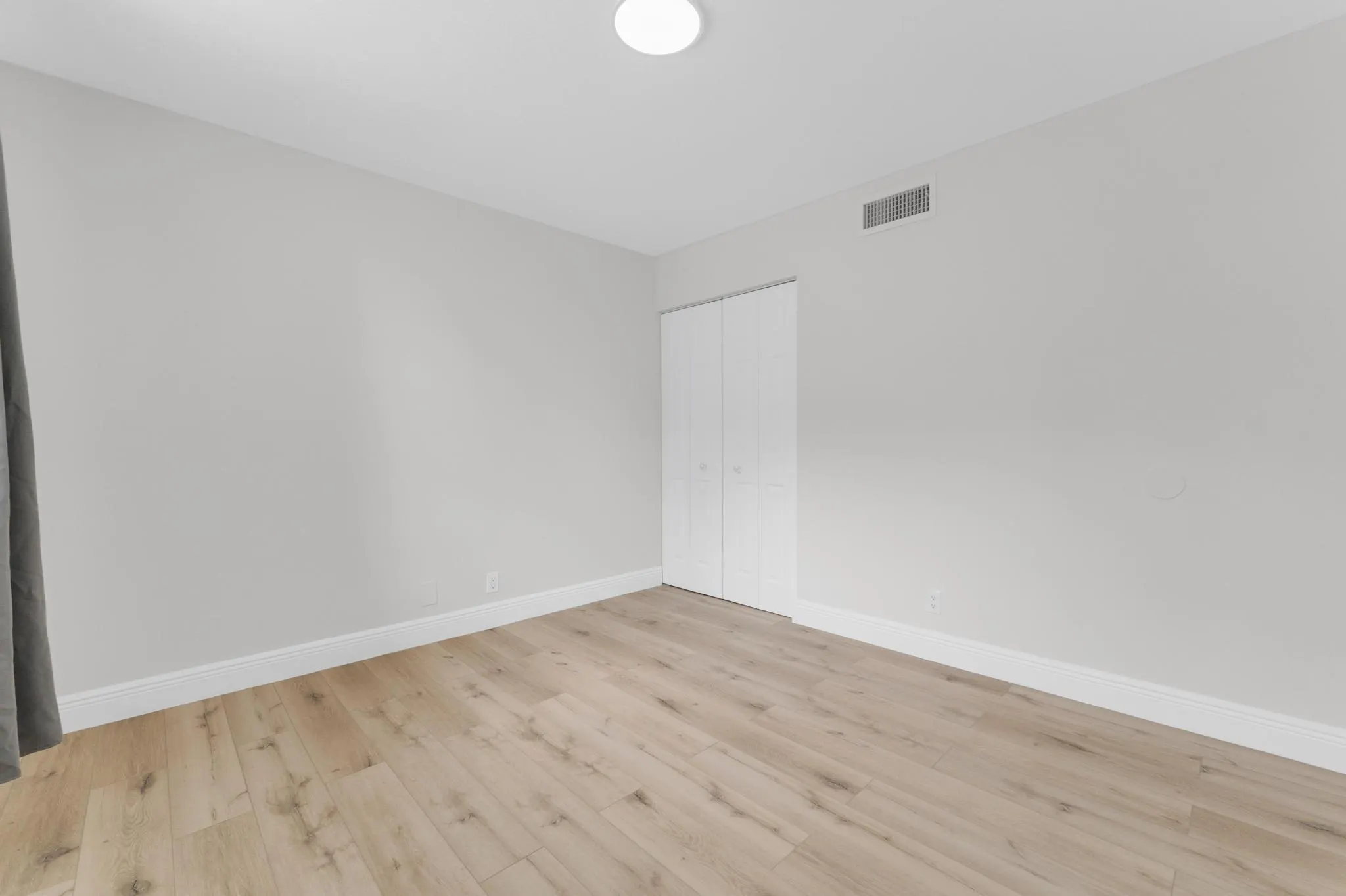 1256 S Military Trail, #915