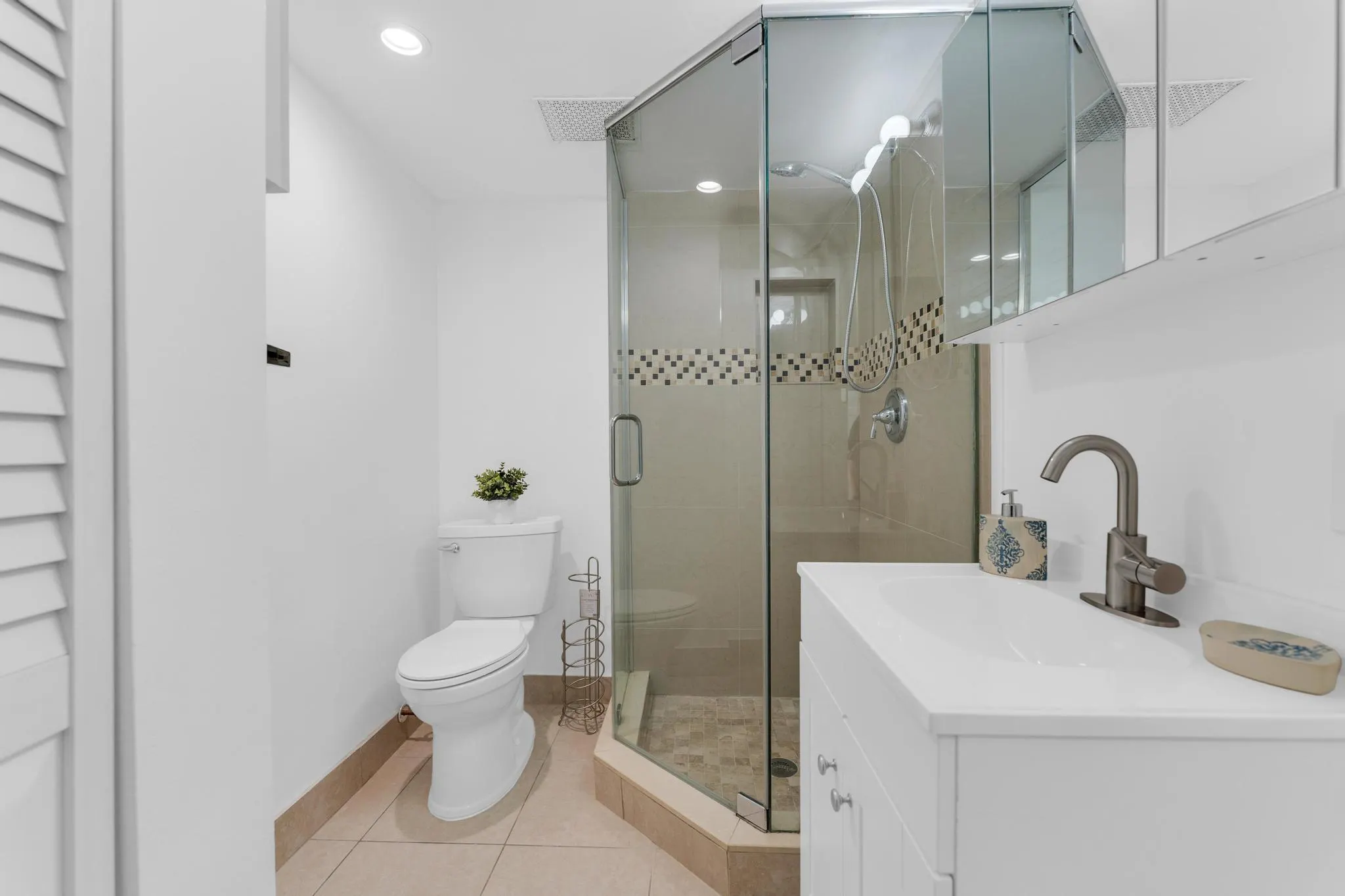1256 S Military Trail, #915