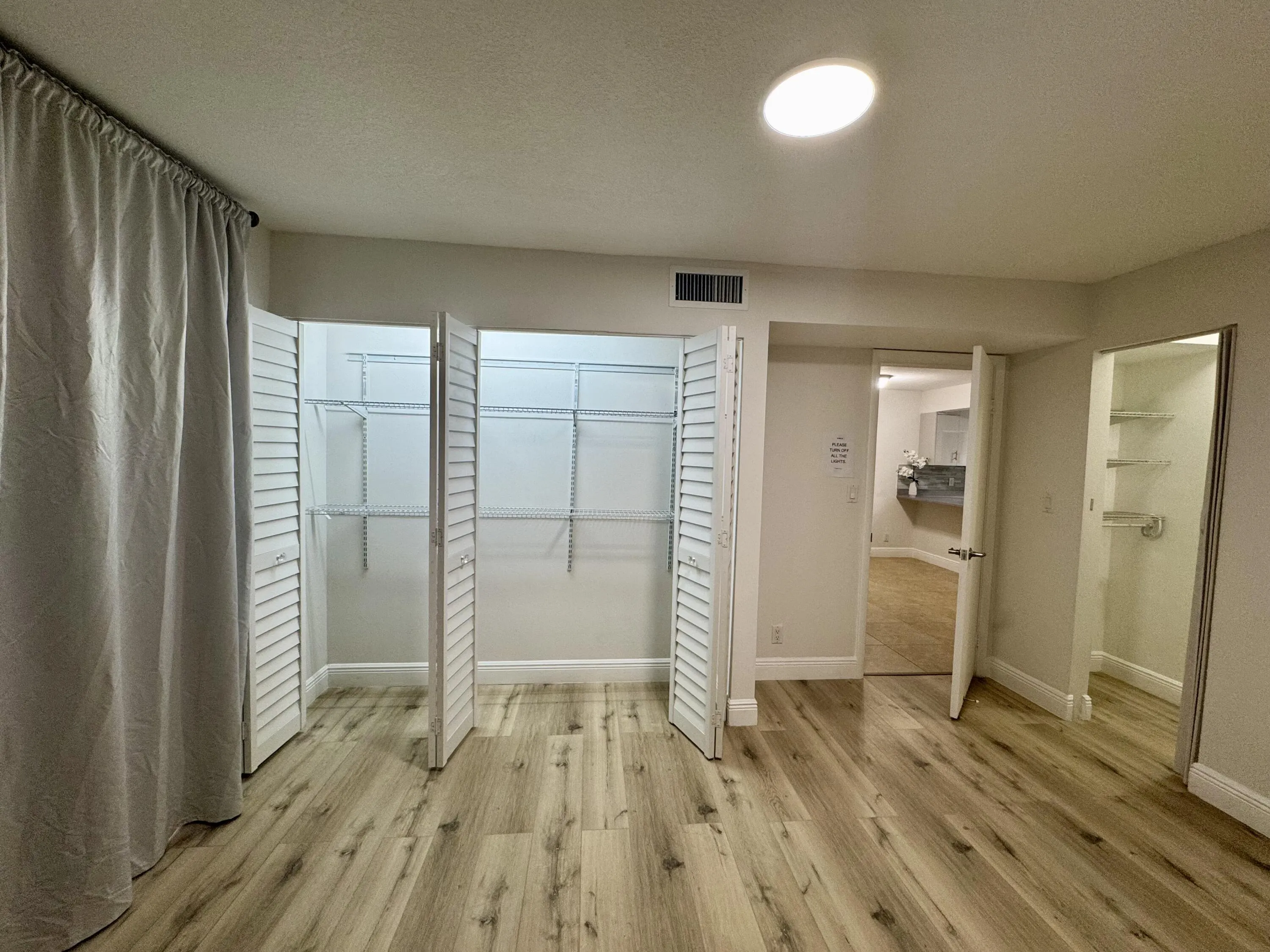 1256 S Military Trail, #915