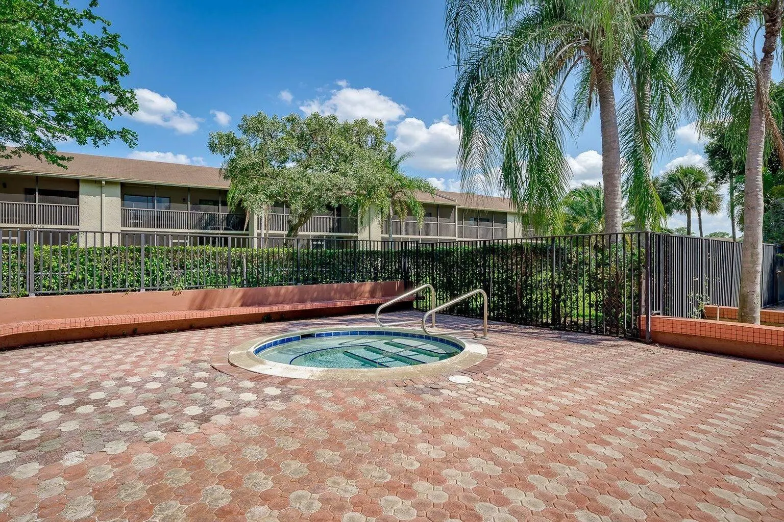 1256 S Military Trail, #915