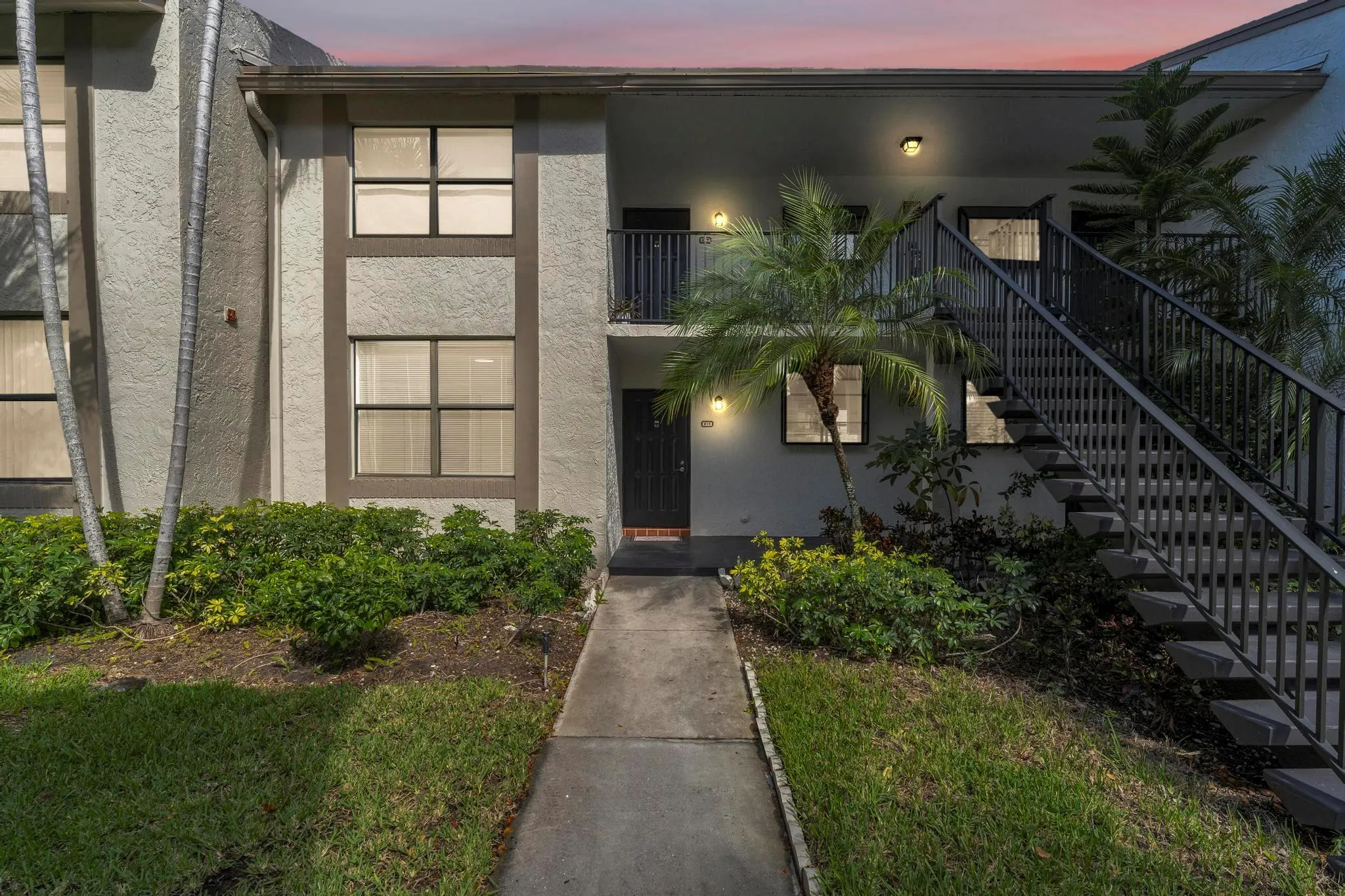 1256 S Military Trail, #915