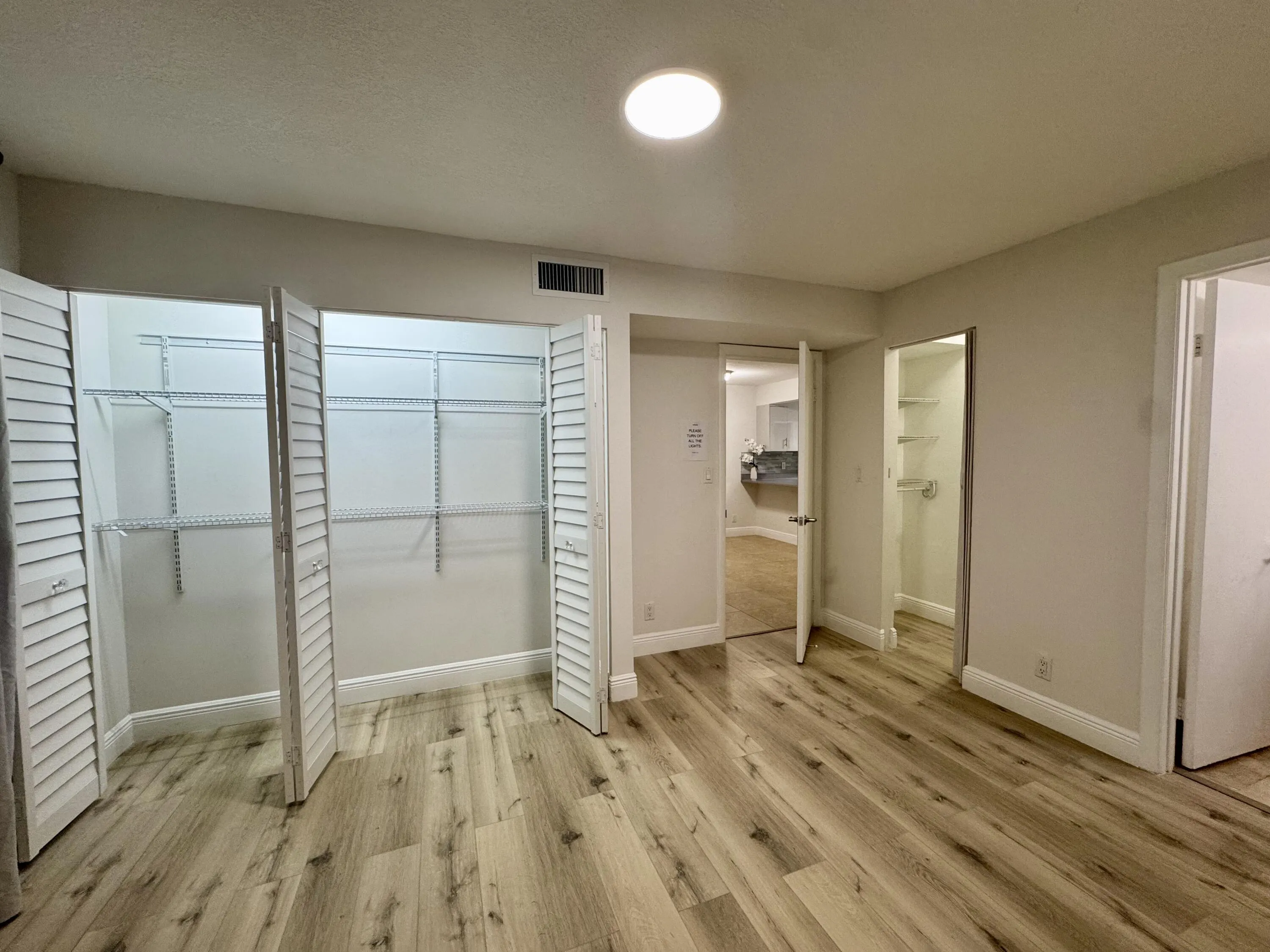 1256 S Military Trail, #915