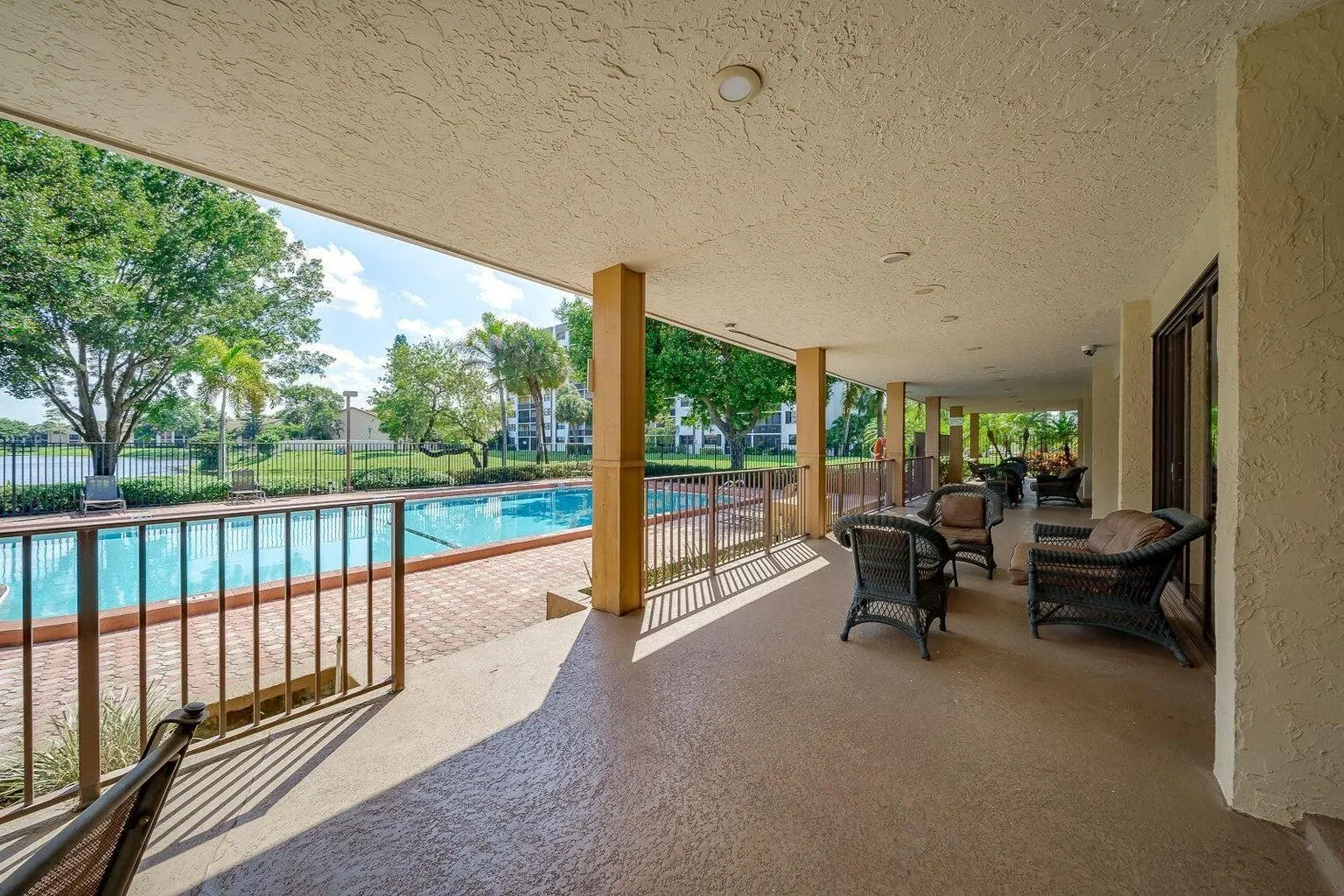 1256 S Military Trail, #915