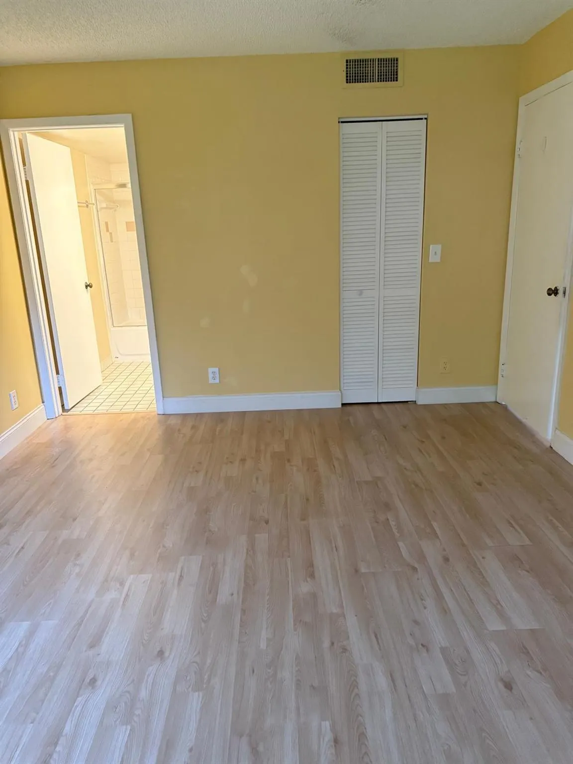 2960 SW 22nd 8020 Avenue, #8020