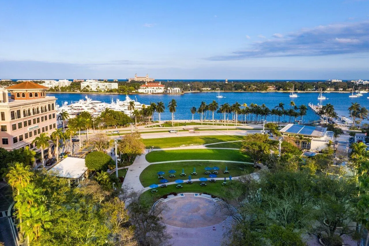 550 Okeechobee Boulevard, #820