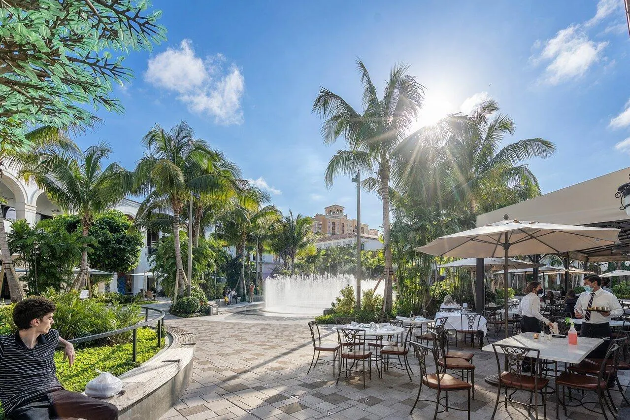 550 Okeechobee Boulevard, #820