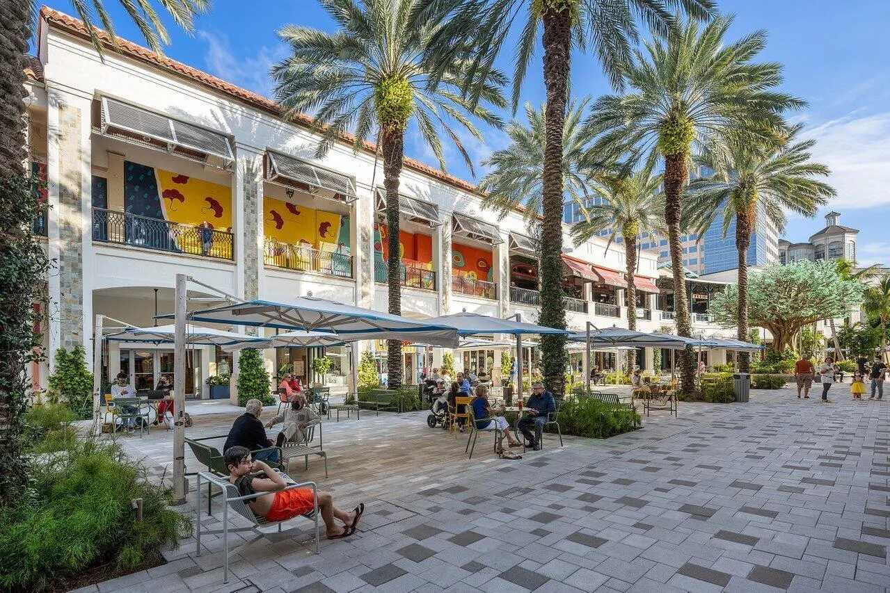 550 Okeechobee Boulevard, #820