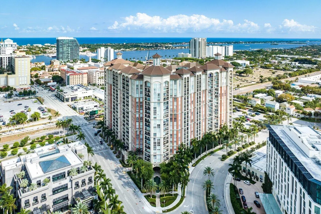 550 Okeechobee Boulevard, #820