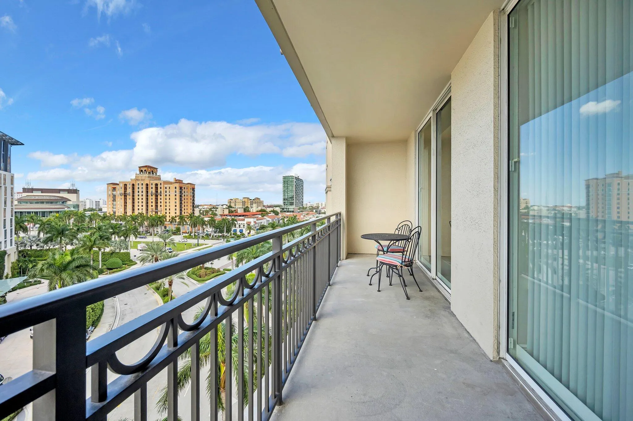 550 Okeechobee Boulevard, #820