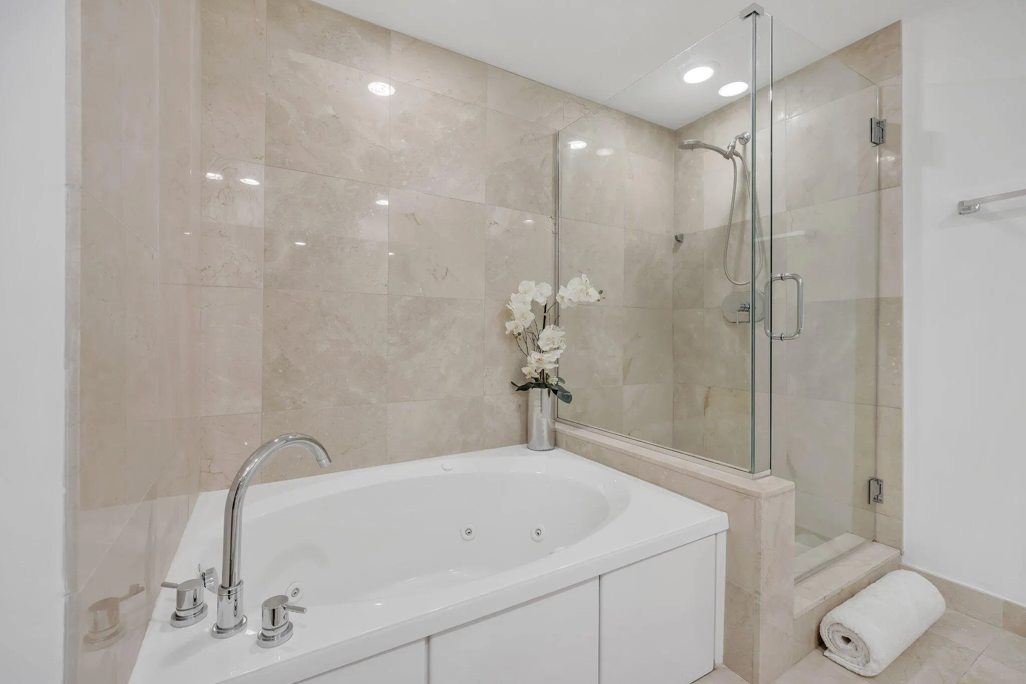 550 Okeechobee Boulevard, #820