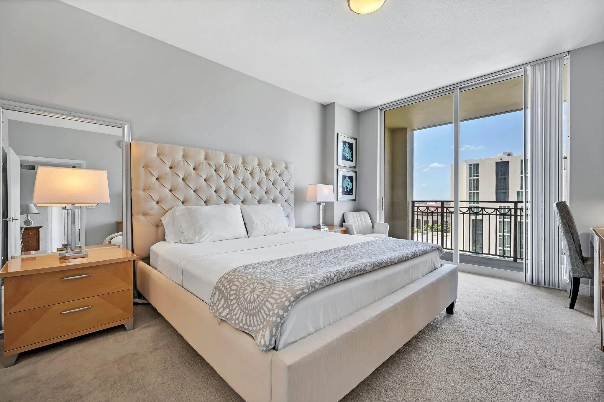 550 Okeechobee Boulevard, #820
