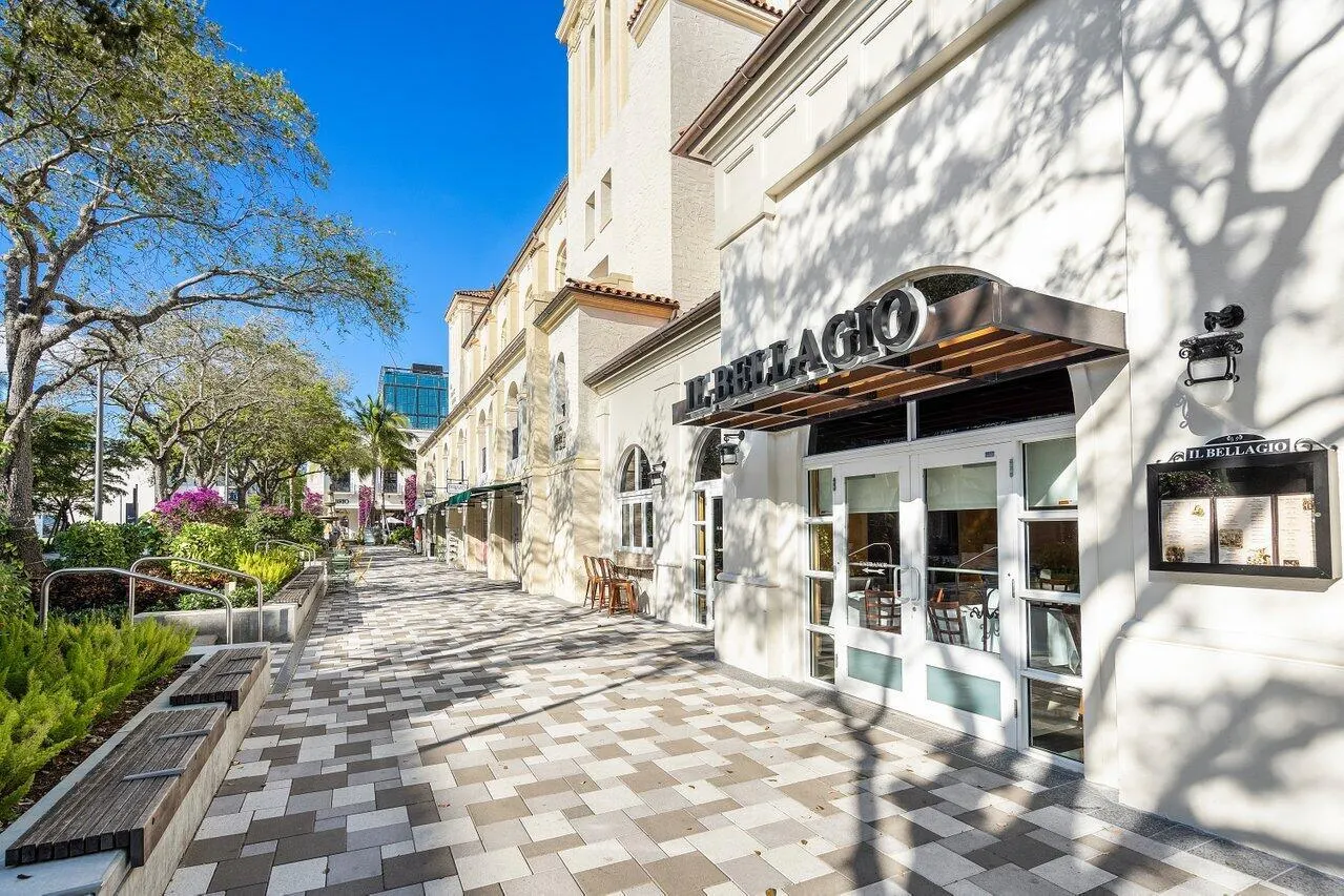 550 Okeechobee Boulevard, #820