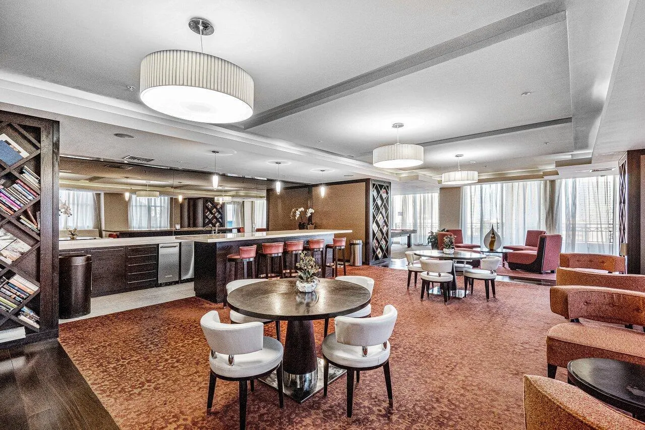 550 Okeechobee Boulevard, #820