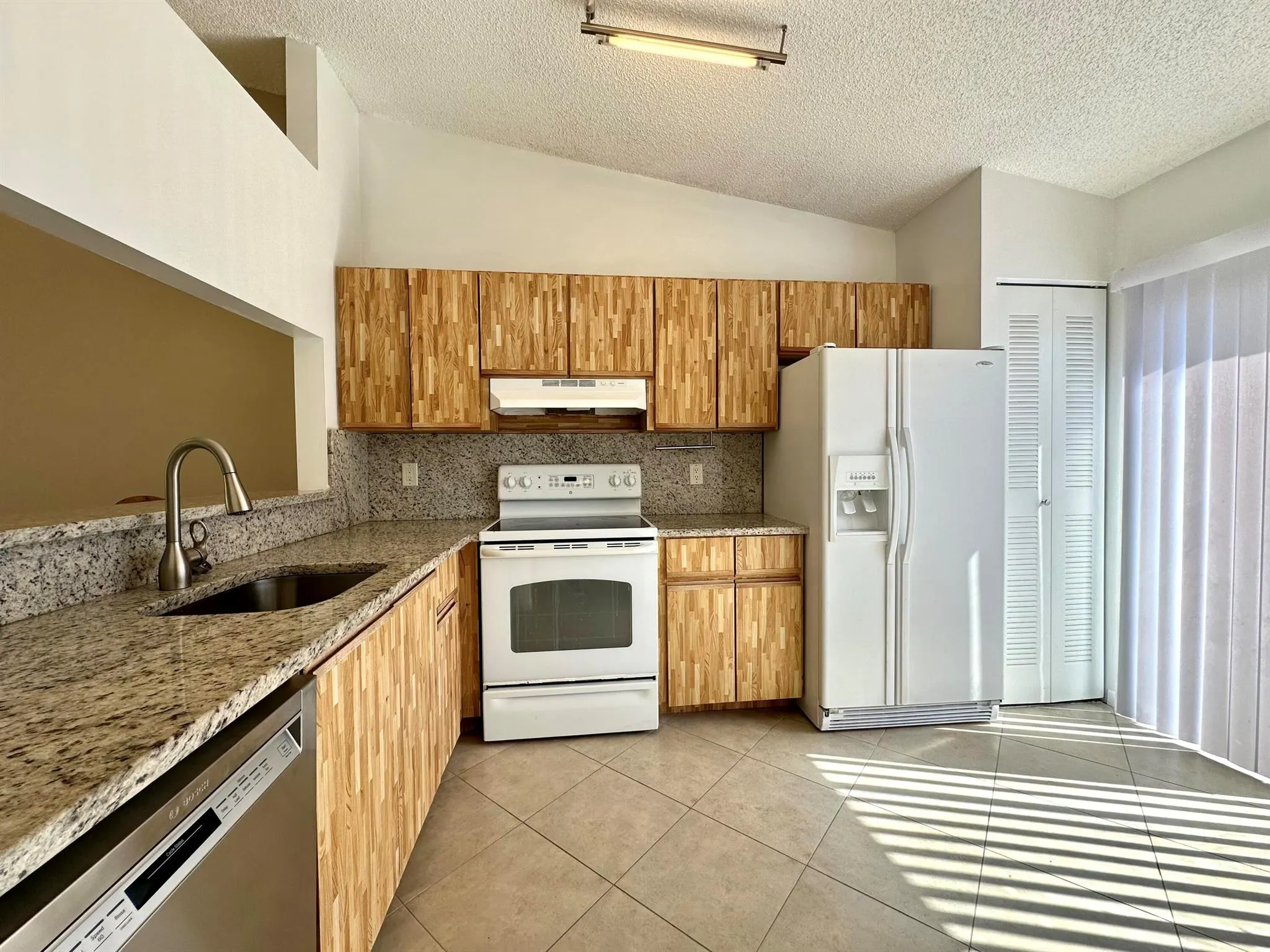 10128 Boca Bend E, #C2