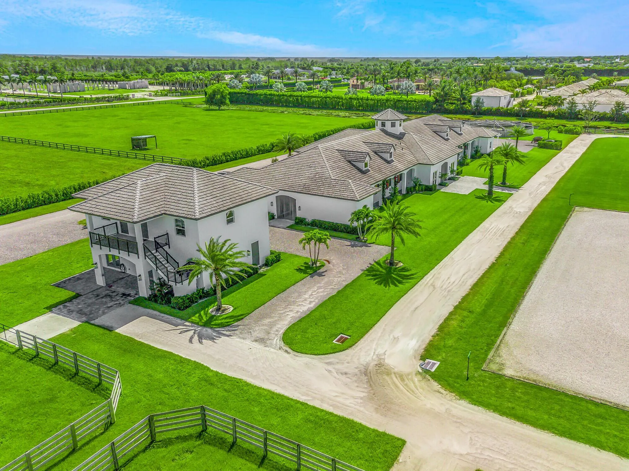 5181 Lasso Way, #Stalls