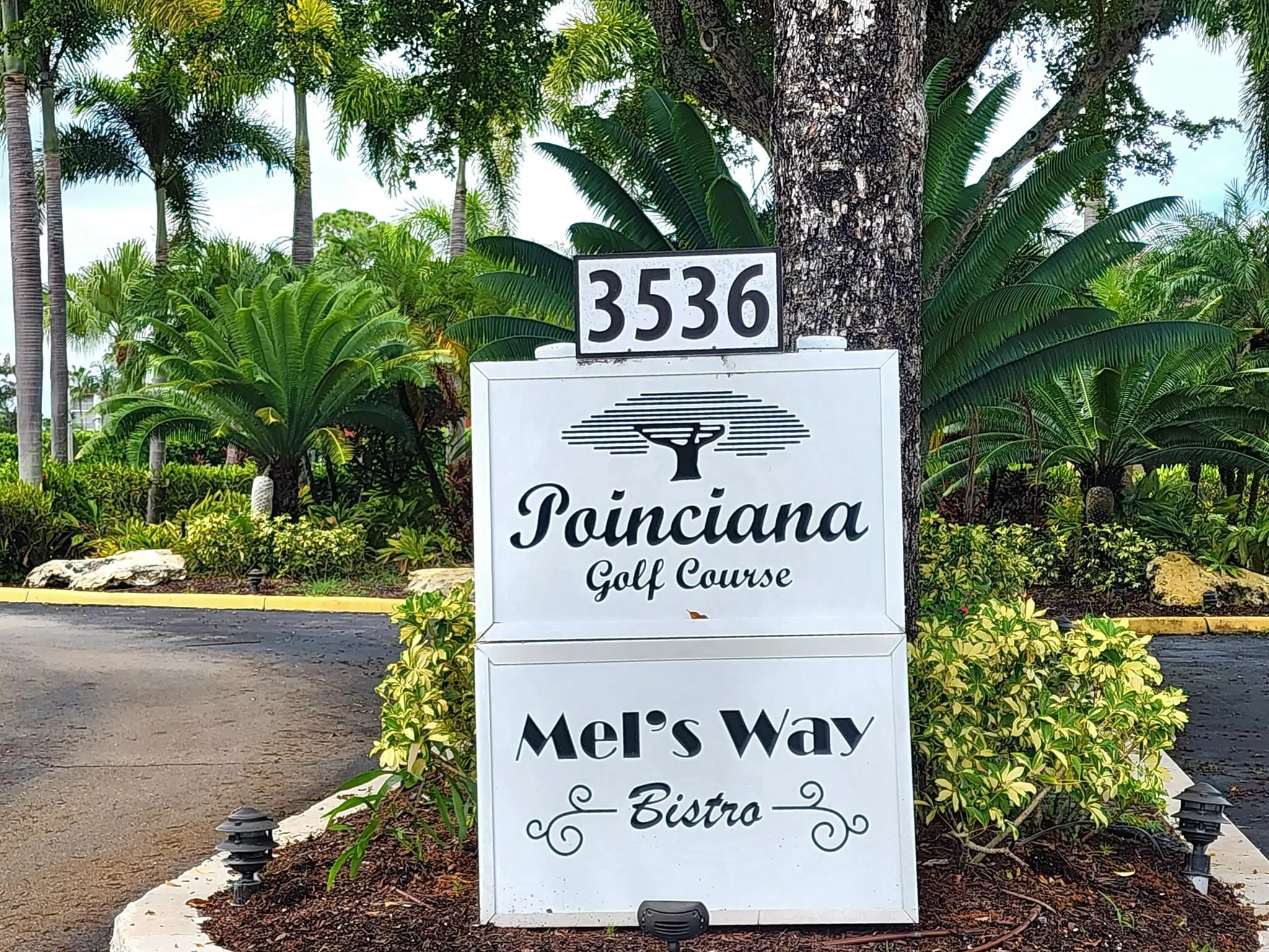 3755 Via Poinciana, #607