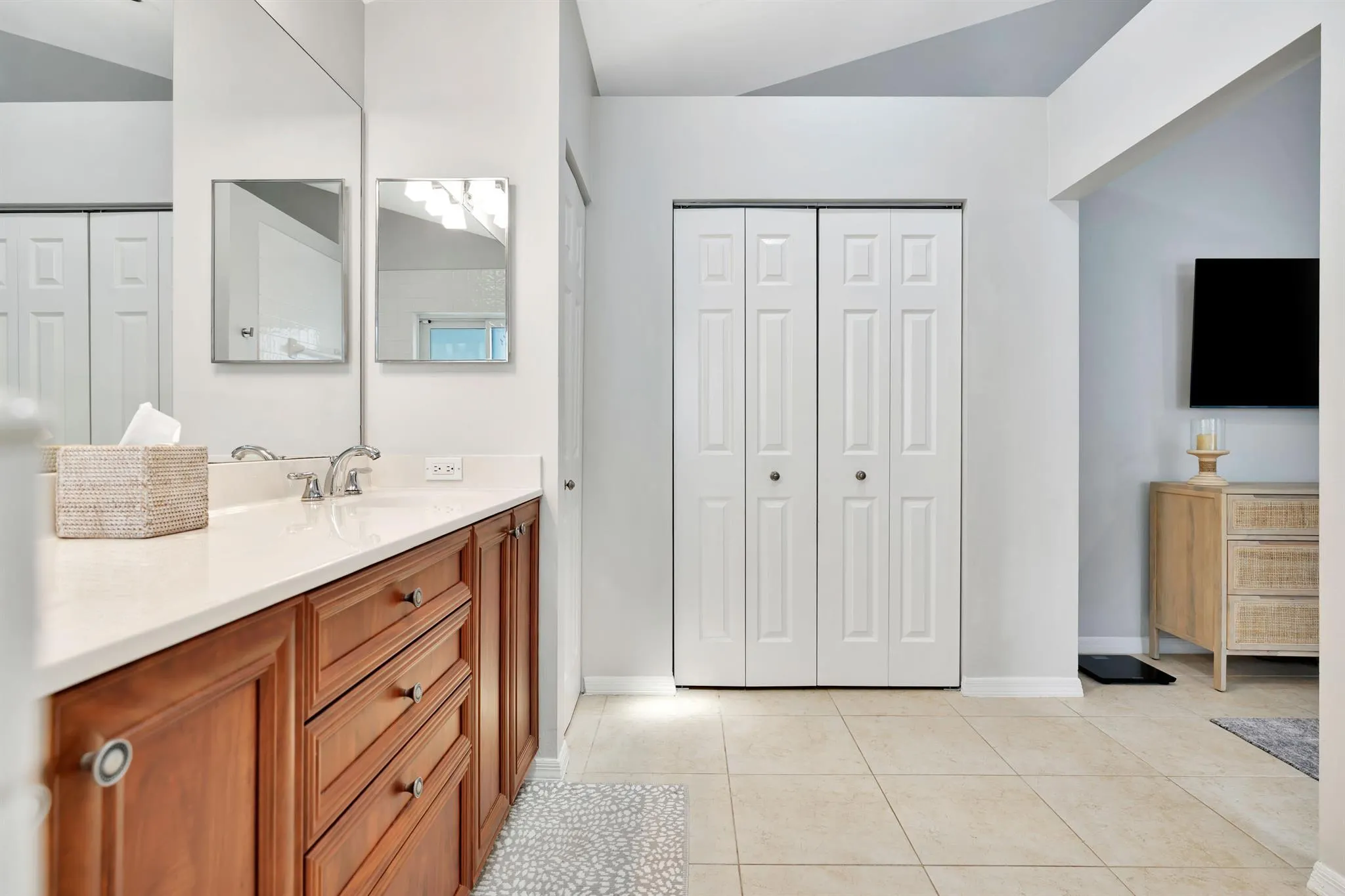 17 Blenheim Court