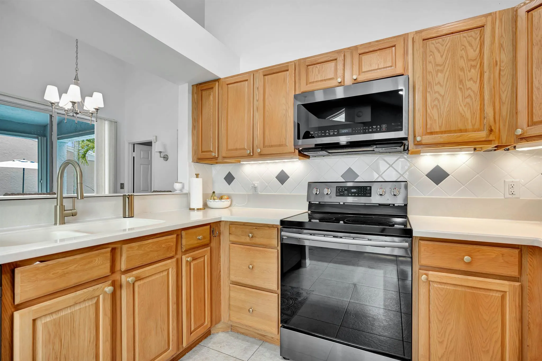 17 Blenheim Court
