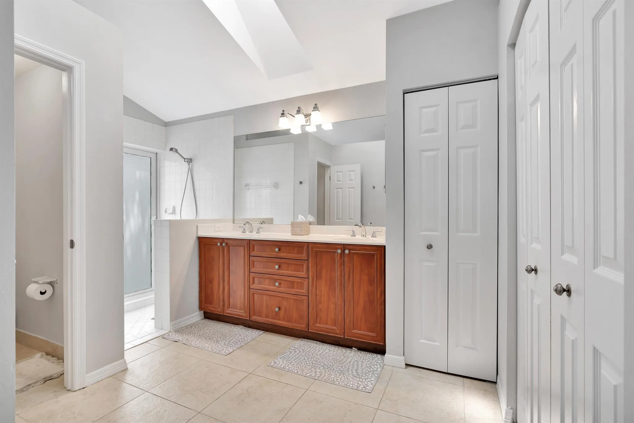 17 Blenheim Court