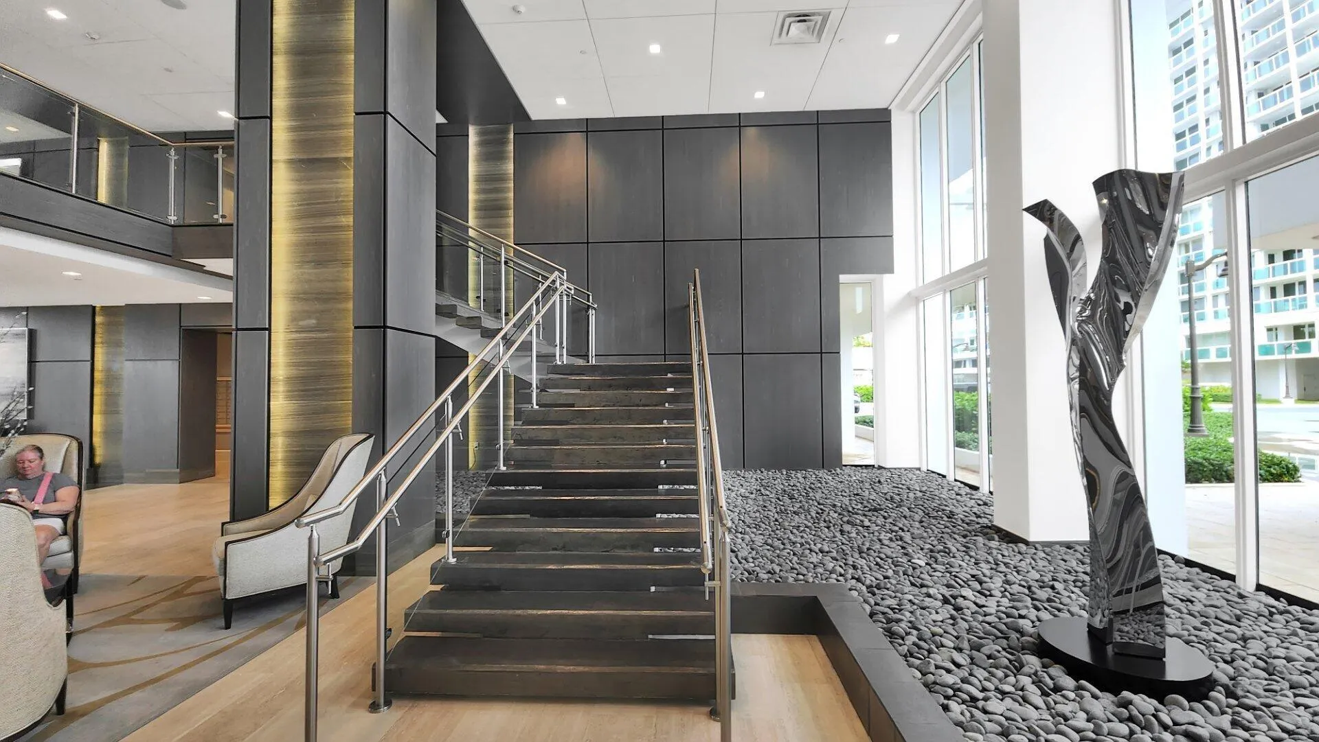 2200 S Ocean Lane, #805