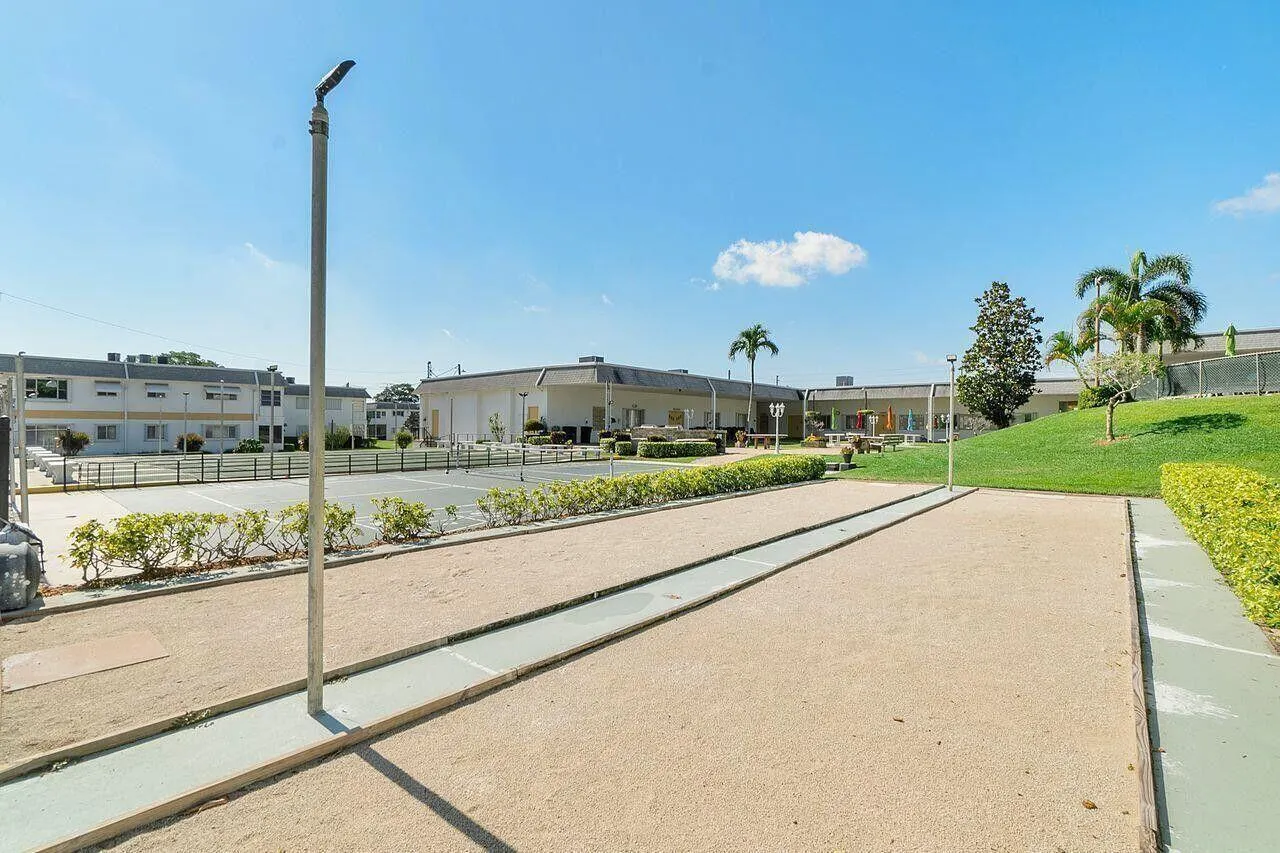 3120 Cynthia Lane, #110