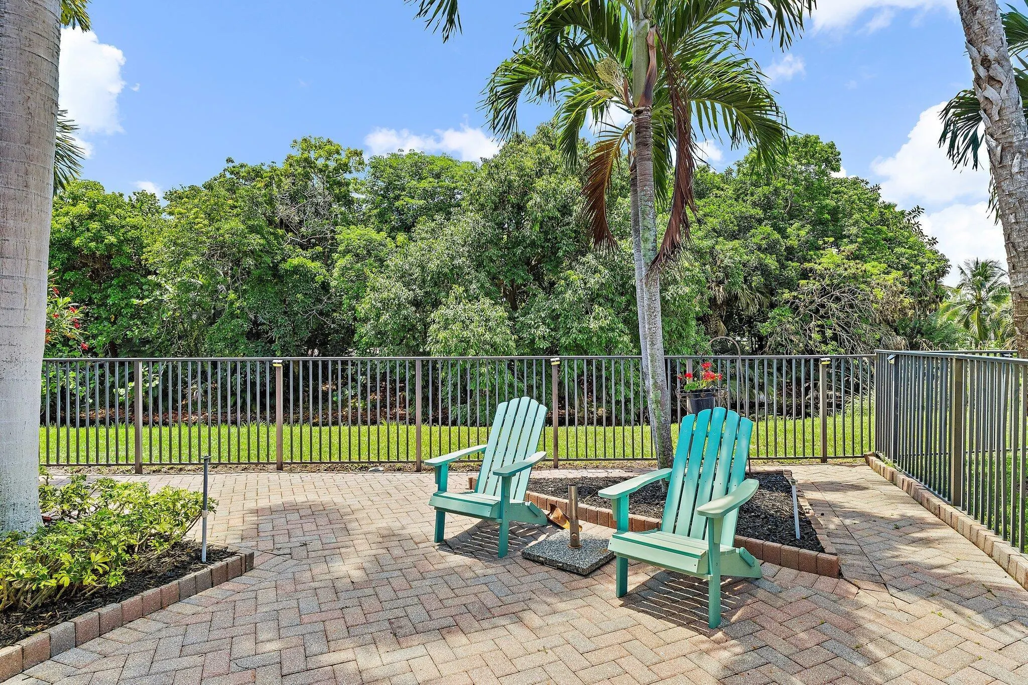 112 Hidden Hollow Drive