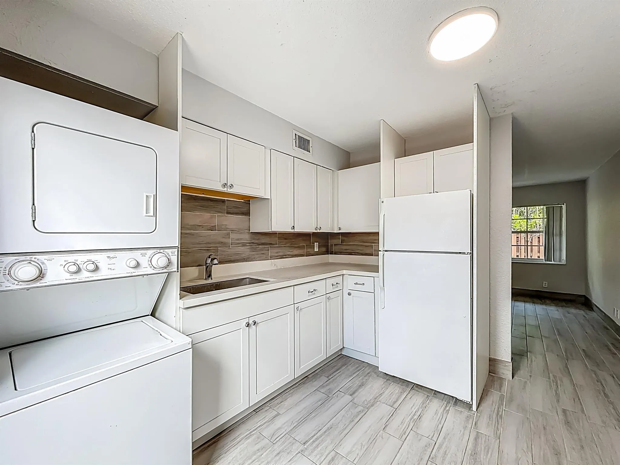 337 Kenilworth Boulevard, #2