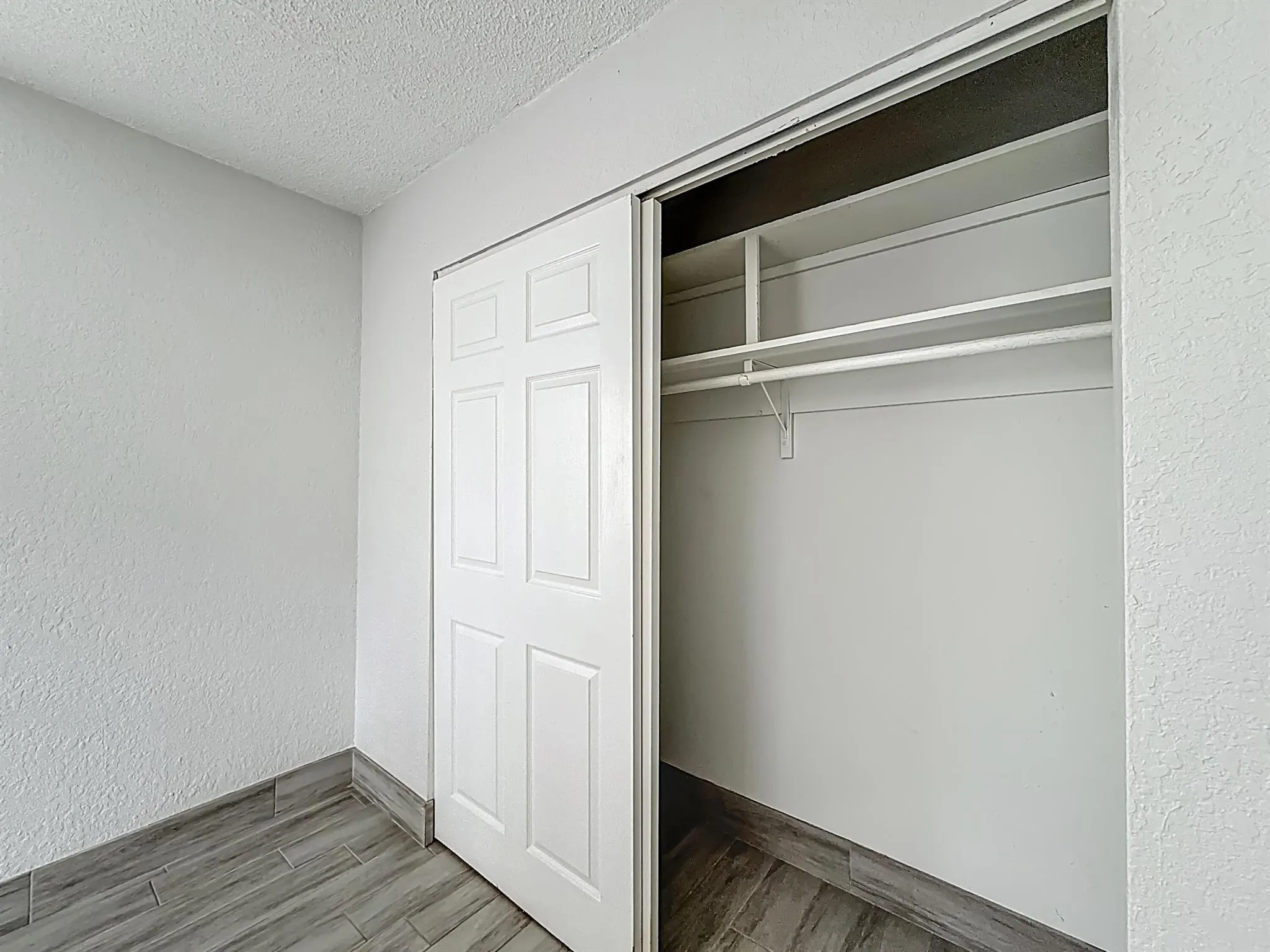 337 Kenilworth Boulevard, #2
