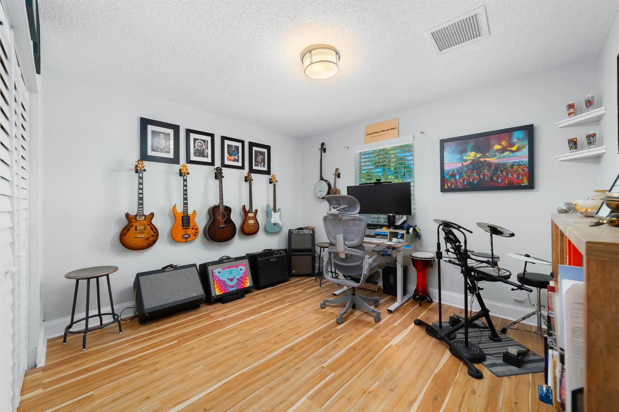 142 Timberline Drive