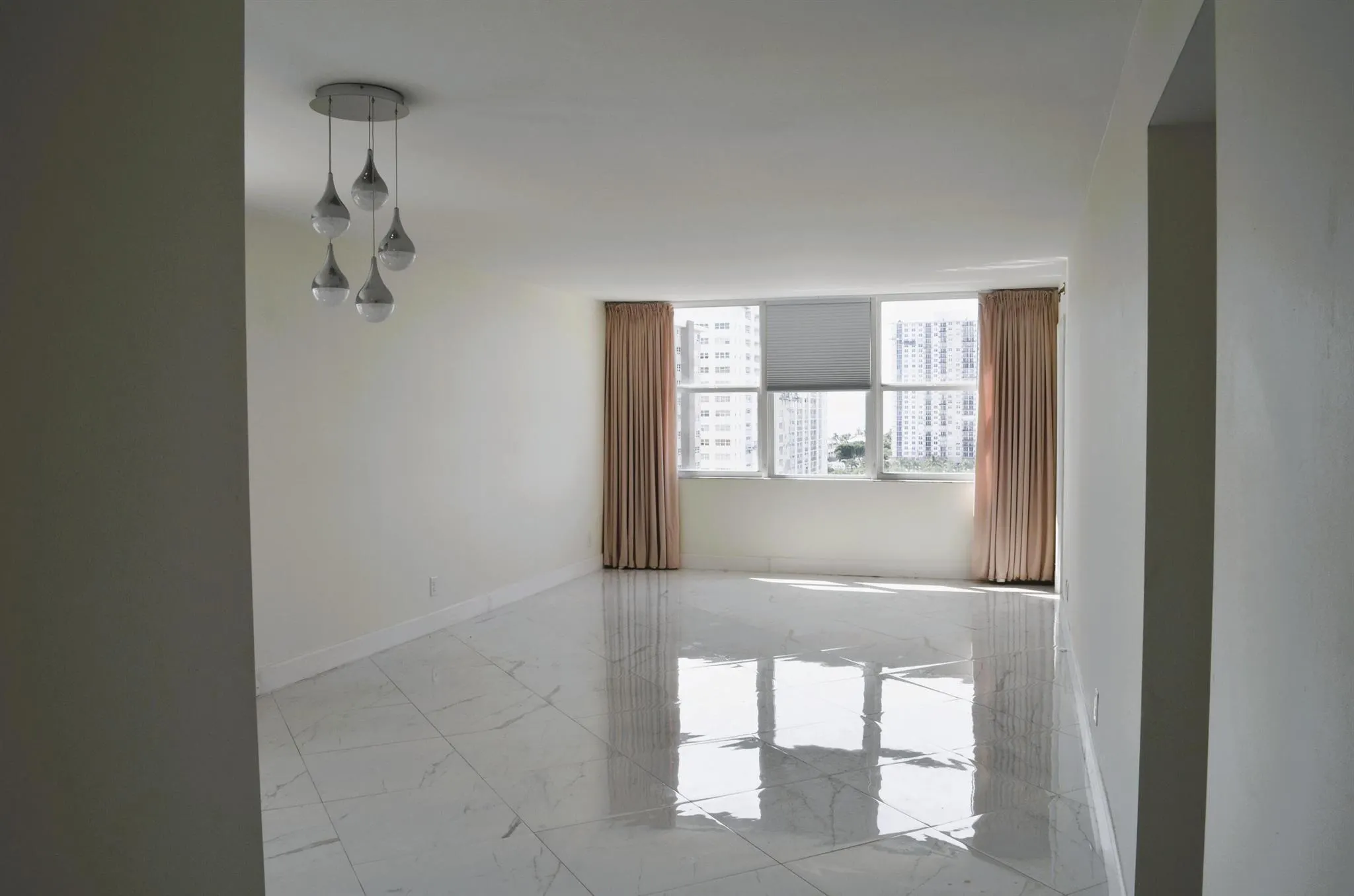 201 N Ocean Boulevard, #1204