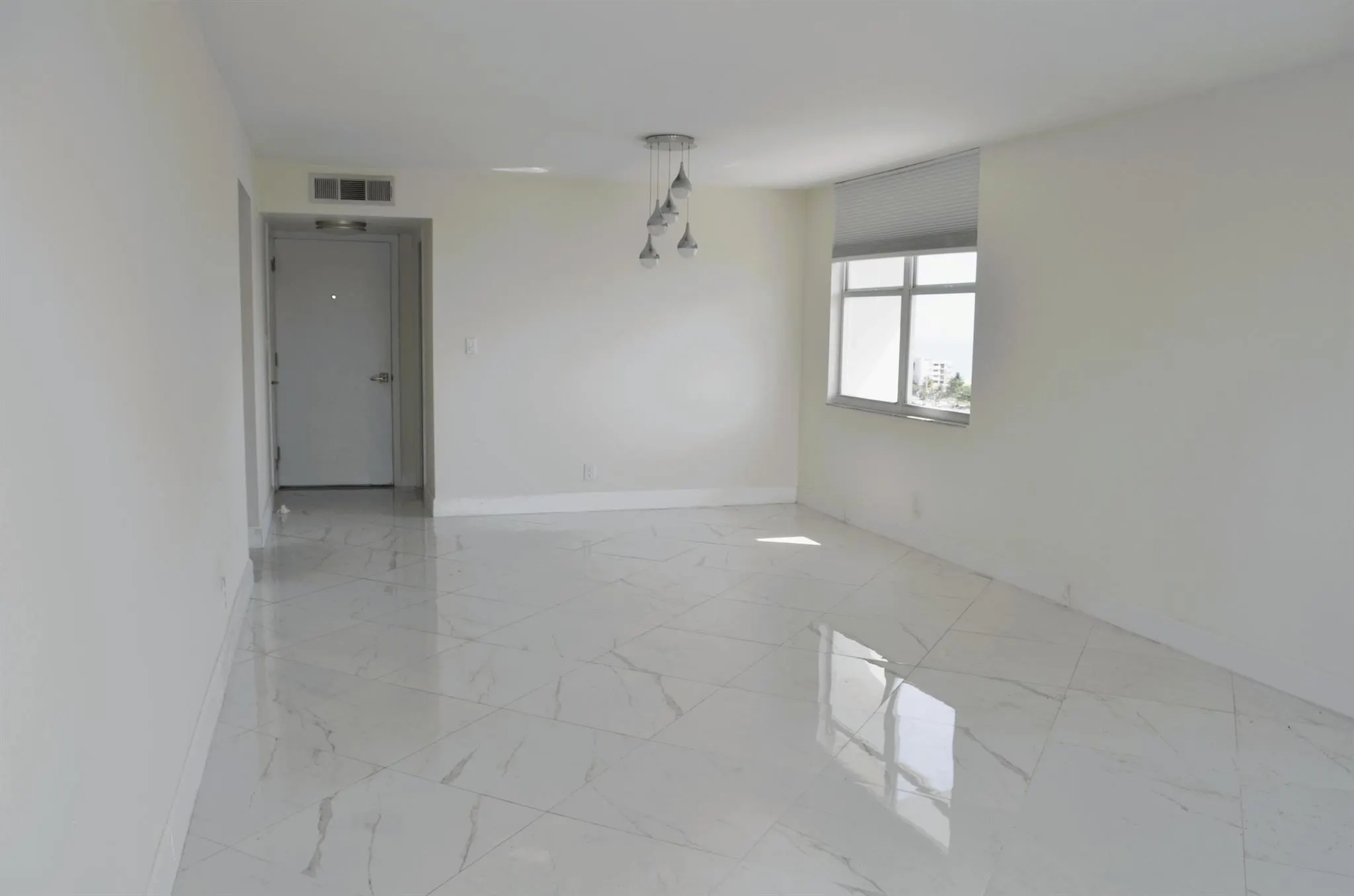 201 N Ocean Boulevard, #1204