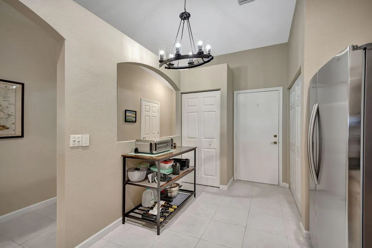 9383 Bridgeport Drive