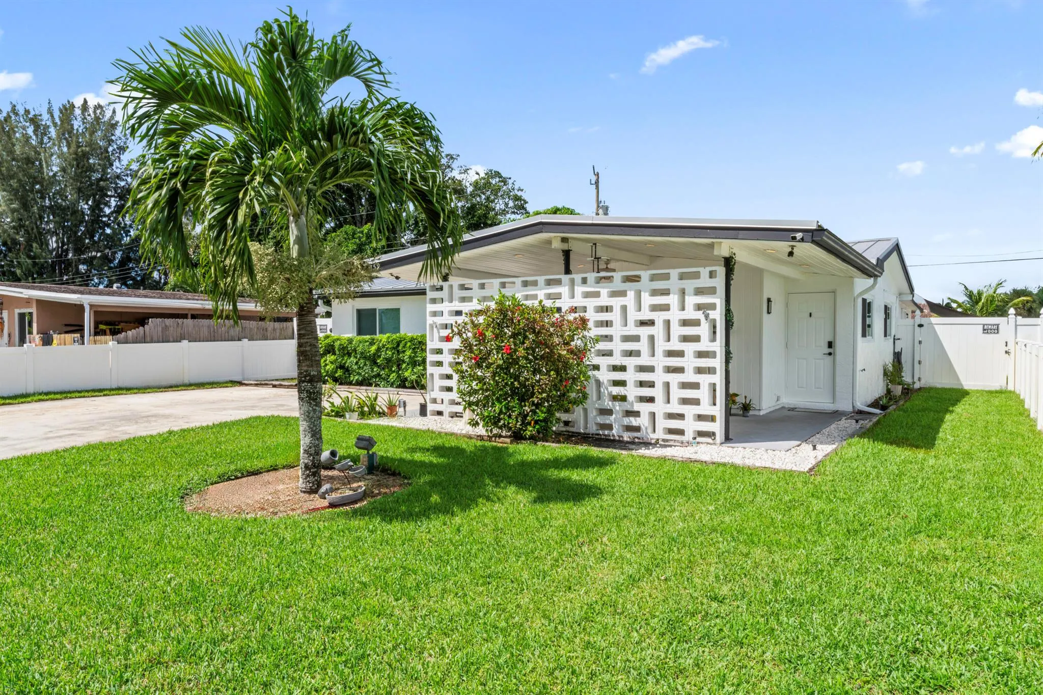 759 Hibiscus Drive